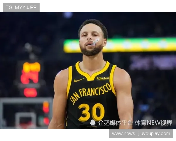 勇士那几记三分太狠了，库里依旧是信仰，勇士队库里三分
