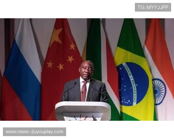 南非稳稳拿下，全队笑着离场，南非lm