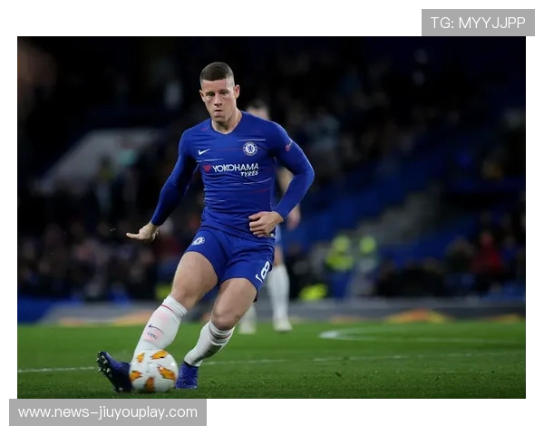 切尔西—巴克利中路直塞撕破对方防线