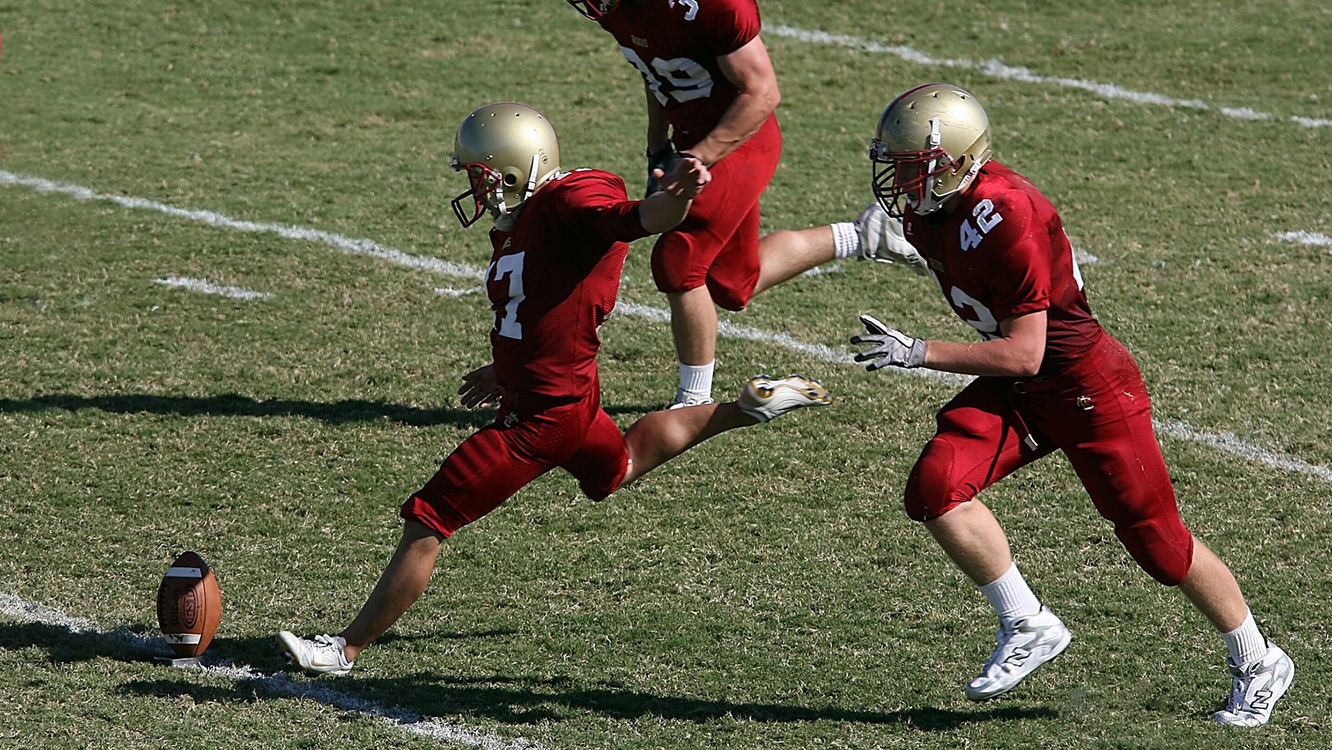加拿大七人制橄榄球明星选手多次关键突破,加拿大橄榄球队有哪些